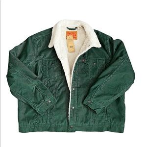Sherpa lined corduroy Levi trucker jacket